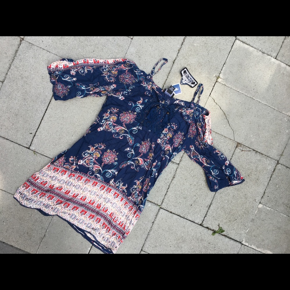 Brand new Bohemian Shoulderless dress S: LG